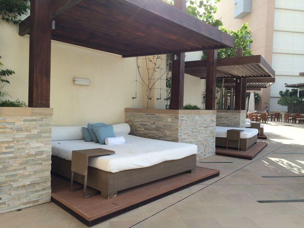 Le Meridien City Centre Bahrain Манама Екстер'єр фото Cabana at the Wynn Las Vegas