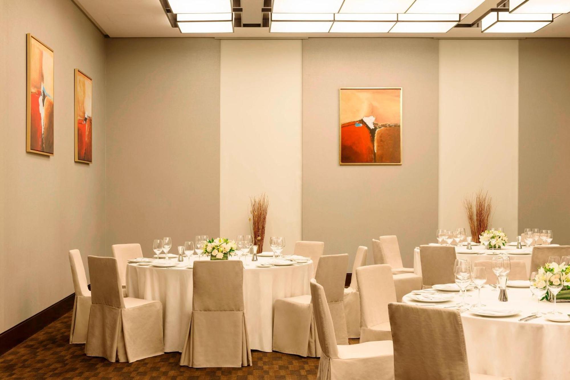 Le Meridien City Centre Bahrain Манама Екстер'єр фото The ballroom